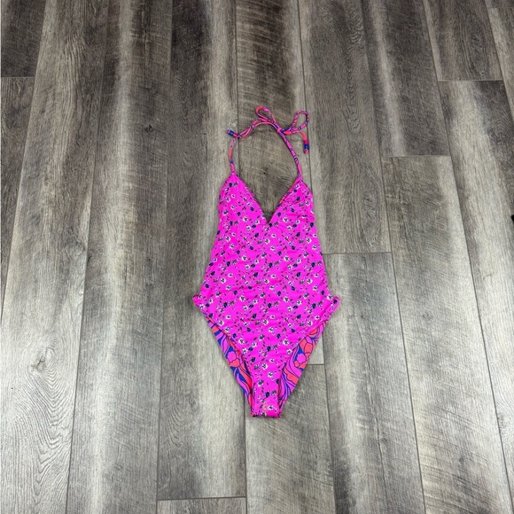 Maaji Spiral Cardamon One Piece Swimsuit - Picture 8 of 16